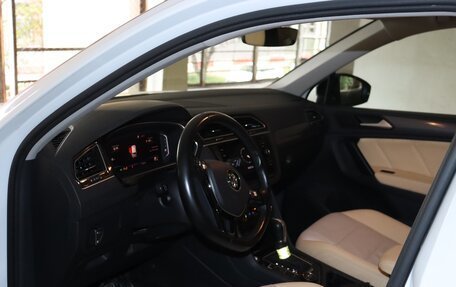 Volkswagen Tiguan II, 2019 год, 3 499 949 рублей, 17 фотография