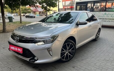 Toyota Camry, 2016 год, 2 390 000 рублей, 1 фотография