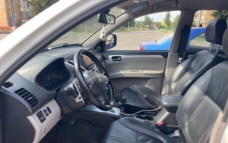 Mitsubishi Pajero Sport II рестайлинг, 2013 год, 1 520 000 рублей, 14 фотография