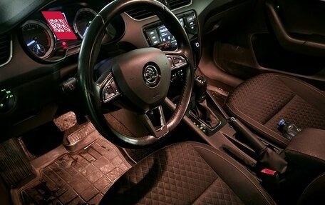Skoda Octavia, 2017 год, 1 690 000 рублей, 4 фотография
