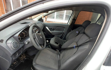 Renault Logan II, 2014 год, 350 000 рублей, 4 фотография