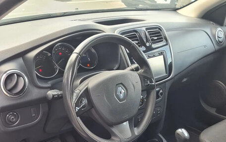 Renault Sandero II рестайлинг, 2015 год, 630 000 рублей, 19 фотография