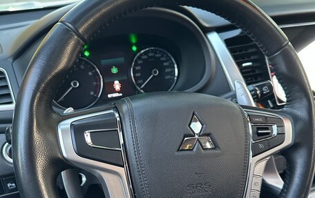 Mitsubishi Pajero Sport III рестайлинг, 2020 год, 3 800 000 рублей, 5 фотография