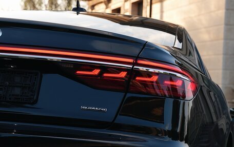 Audi A8, 2018 год, 3 800 000 рублей, 8 фотография