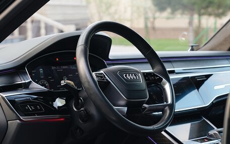 Audi A8, 2018 год, 3 800 000 рублей, 10 фотография