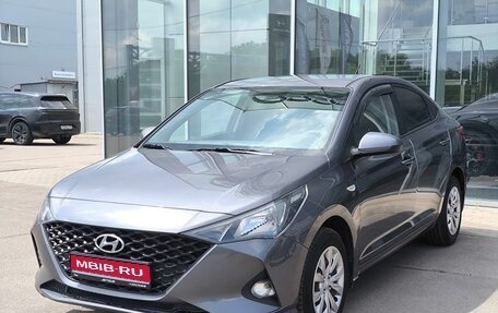 Hyundai Solaris II рестайлинг, 2021 год, 970 000 рублей, 1 фотография