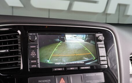 Mitsubishi Outlander III рестайлинг 3, 2014 год, 1 599 000 рублей, 14 фотография