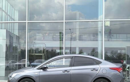 Hyundai Solaris II рестайлинг, 2021 год, 970 000 рублей, 5 фотография