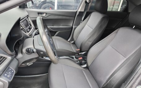 Hyundai Solaris II рестайлинг, 2021 год, 970 000 рублей, 10 фотография