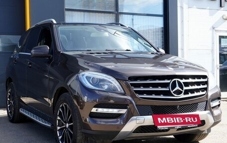 Mercedes-Benz M-Класс, 2013 год, 2 020 000 рублей, 3 фотография