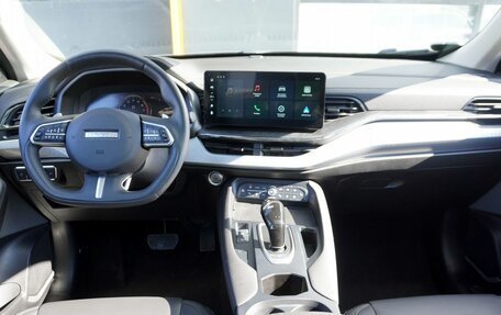Haval F7 I, 2022 год, 2 360 000 рублей, 13 фотография