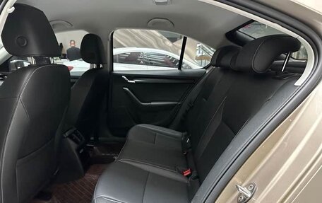 Skoda Octavia, 2022 год, 1 300 000 рублей, 9 фотография