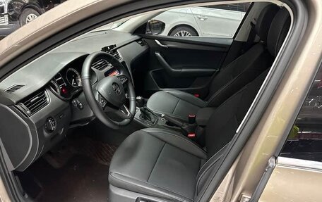 Skoda Octavia, 2022 год, 1 300 000 рублей, 7 фотография