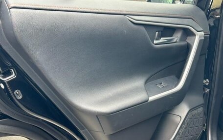 Toyota RAV4, 2021 год, 2 570 070 рублей, 34 фотография