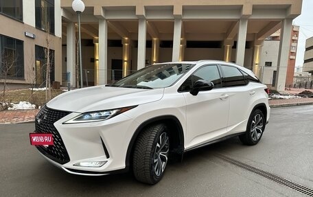 Lexus RX IV рестайлинг, 2020 год, 5 200 000 рублей, 2 фотография