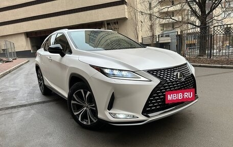 Lexus RX IV рестайлинг, 2020 год, 5 200 000 рублей, 4 фотография