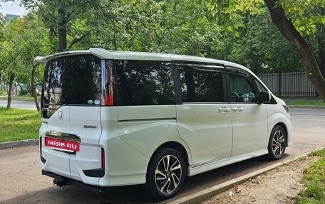 Honda Stepwgn IV, 2020 год, 2 200 000 рублей, 3 фотография