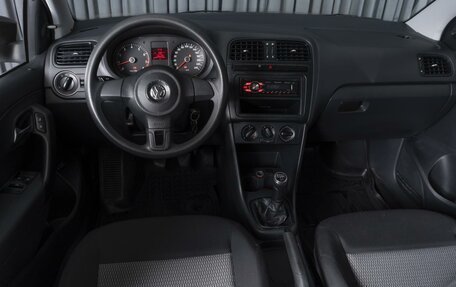 Volkswagen Polo VI (EU Market), 2012 год, 764 000 рублей, 4 фотография
