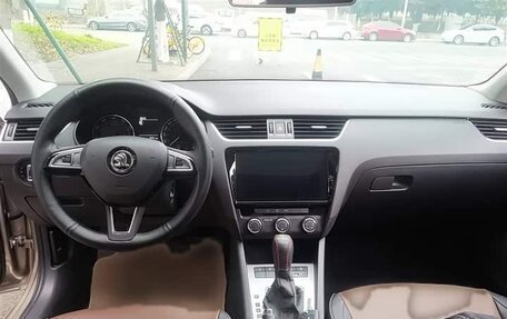 Skoda Octavia, 2020 год, 1 300 000 рублей, 7 фотография