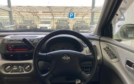 Nissan Tino, 2000 год, 270 000 рублей, 9 фотография