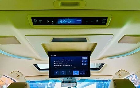 Toyota Vellfire II, 2021 год, 7 900 000 рублей, 8 фотография