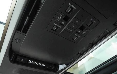 Toyota Vellfire, 2024 год, 12 100 000 рублей, 12 фотография