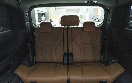 Toyota Vellfire, 2024 год, 12 100 000 рублей, 14 фотография