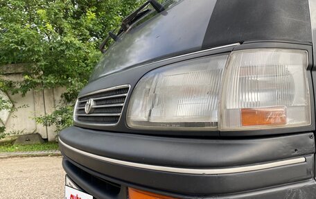 Toyota HiAce H100, 1995 год, 550 000 рублей, 29 фотография