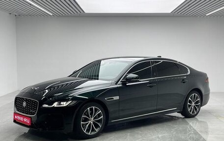 Jaguar XF II, 2022 год, 2 700 000 рублей, 1 фотография