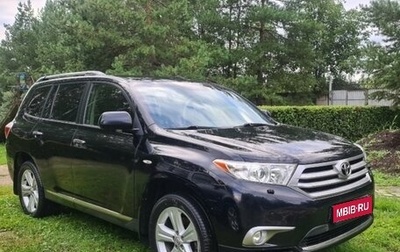 Toyota Highlander III, 2012 год, 2 800 000 рублей, 1 фотография