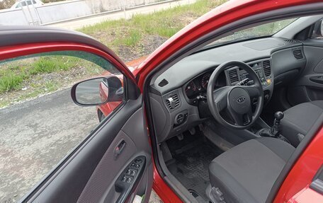 KIA Rio II, 2010 год, 650 000 рублей, 15 фотография