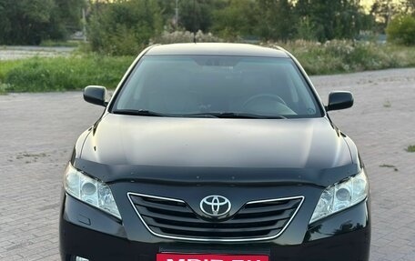 Toyota Camry, 2008 год, 1 290 000 рублей, 2 фотография