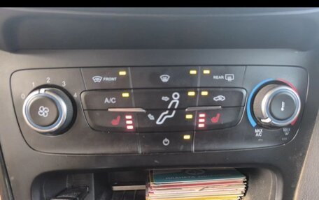 Ford Focus III, 2018 год, 800 000 рублей, 11 фотография