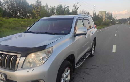 Toyota Land Cruiser Prado 150 рестайлинг 2, 2010 год, 1 900 000 рублей, 1 фотография