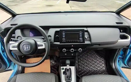Honda Fit, 2021 год, 1 200 000 рублей, 8 фотография