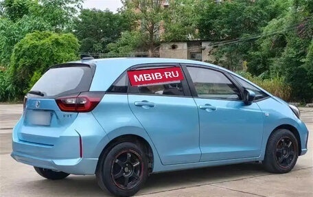 Honda Fit, 2021 год, 1 200 000 рублей, 5 фотография