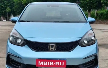 Honda Fit, 2021 год, 1 200 000 рублей, 6 фотография