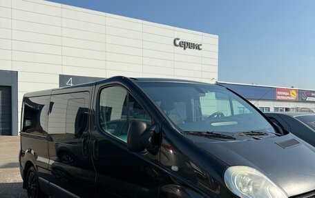 Renault Trafic, 2008 год, 1 000 000 рублей, 2 фотография