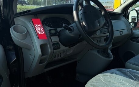 Renault Trafic, 2008 год, 1 000 000 рублей, 8 фотография