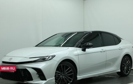 Toyota Camry, 2024 год, 4 450 000 рублей, 2 фотография