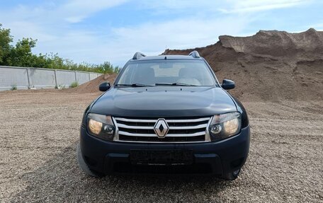 Renault Duster I рестайлинг, 2013 год, 610 000 рублей, 2 фотография