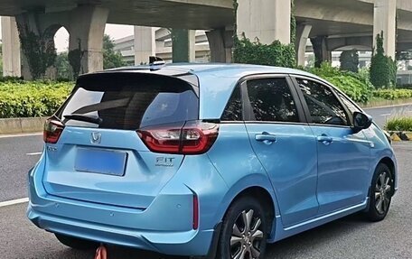 Honda Fit, 2021 год, 950 325 рублей, 6 фотография