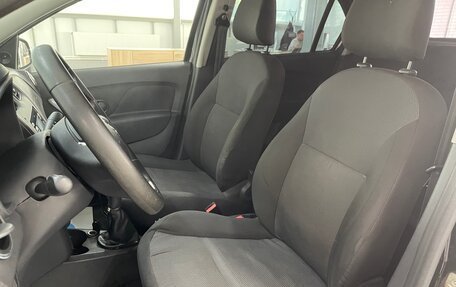 Renault Logan II, 2018 год, 509 000 рублей, 18 фотография