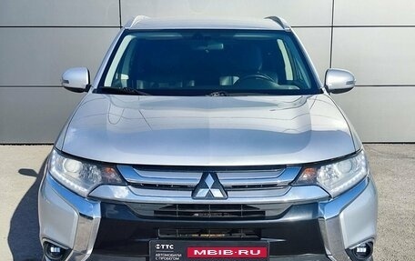 Mitsubishi Outlander III рестайлинг 3, 2017 год, 1 940 000 рублей, 2 фотография