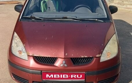 Mitsubishi Colt VI рестайлинг, 2006 год, 250 000 рублей, 2 фотография
