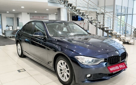 BMW 3 серия, 2013 год, 1 350 000 рублей, 3 фотография