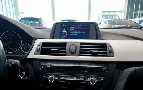 BMW 3 серия, 2013 год, 1 350 000 рублей, 18 фотография