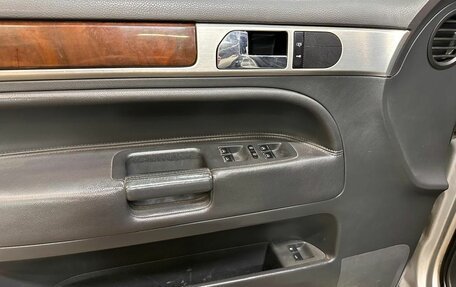 Volkswagen Touareg III, 2008 год, 999 000 рублей, 13 фотография