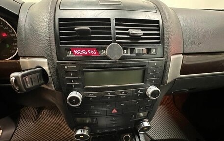 Volkswagen Touareg III, 2008 год, 999 000 рублей, 10 фотография