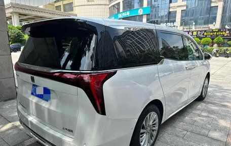 Buick GL8, 2023 год, 5 100 596 рублей, 4 фотография